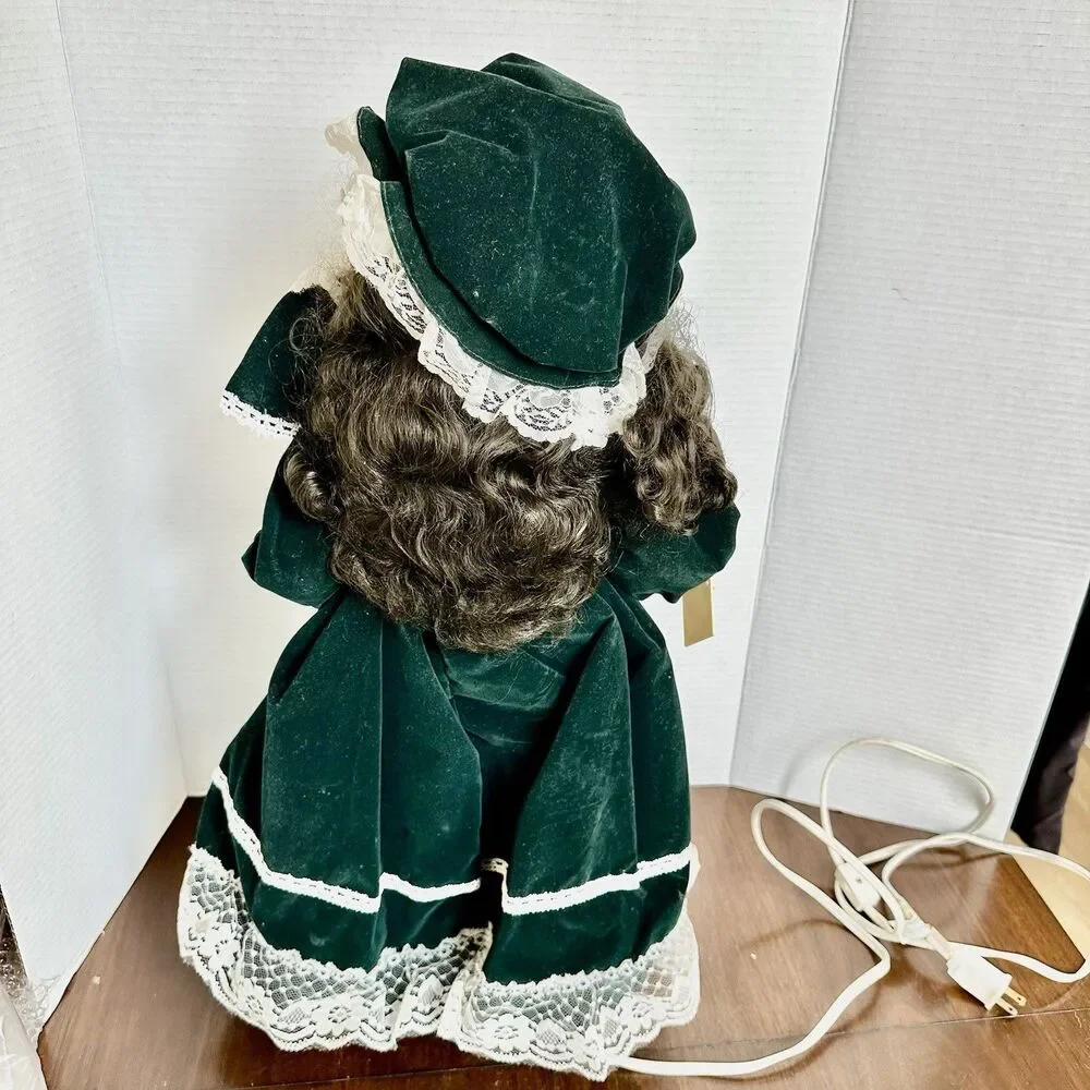 1996 Telco Motion-ettes Doll African American Porcelain Parasol Green Dress Holi - Picture 5 of 9